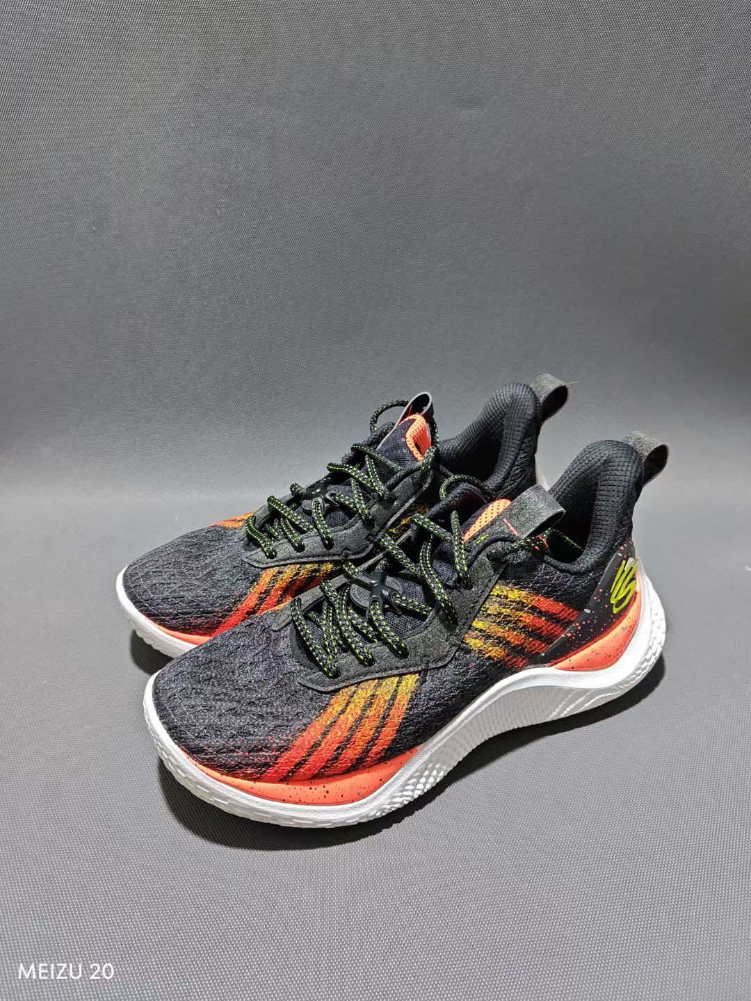 二手 42码 安德玛/Under Armour Curry 10 篮球鞋