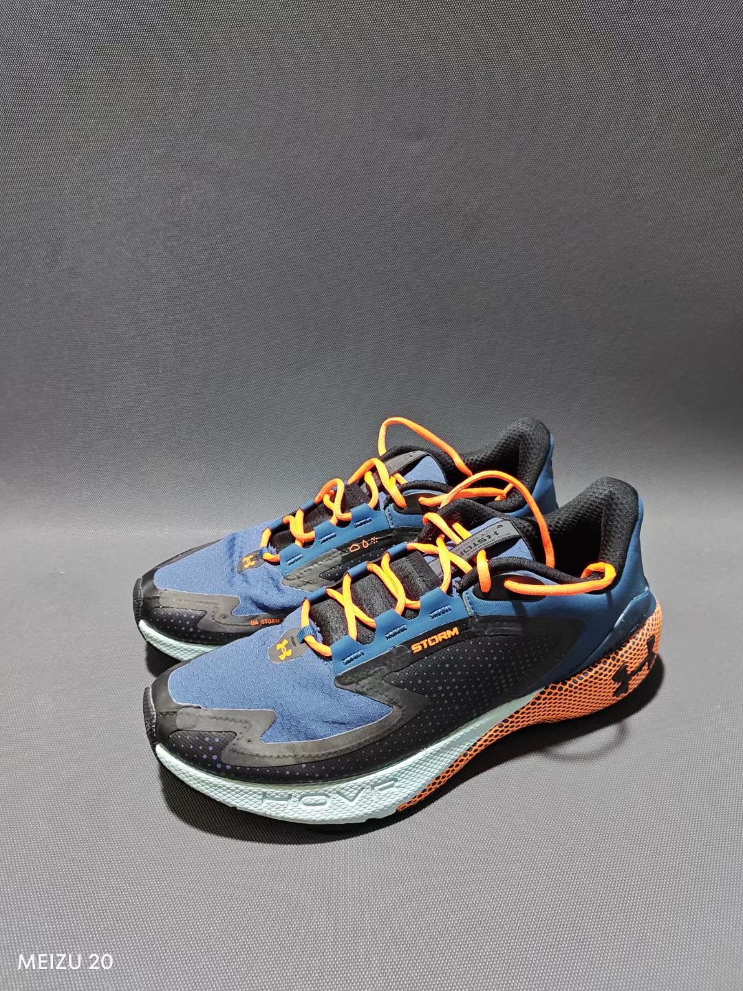 二手43码 安德玛/Under Armour Hovr Machina 3 跑鞋