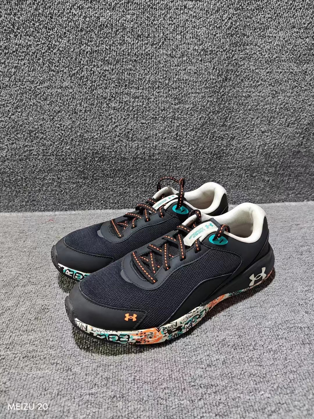 二手44码 安德玛Under Armour Charged Vantage 跑鞋