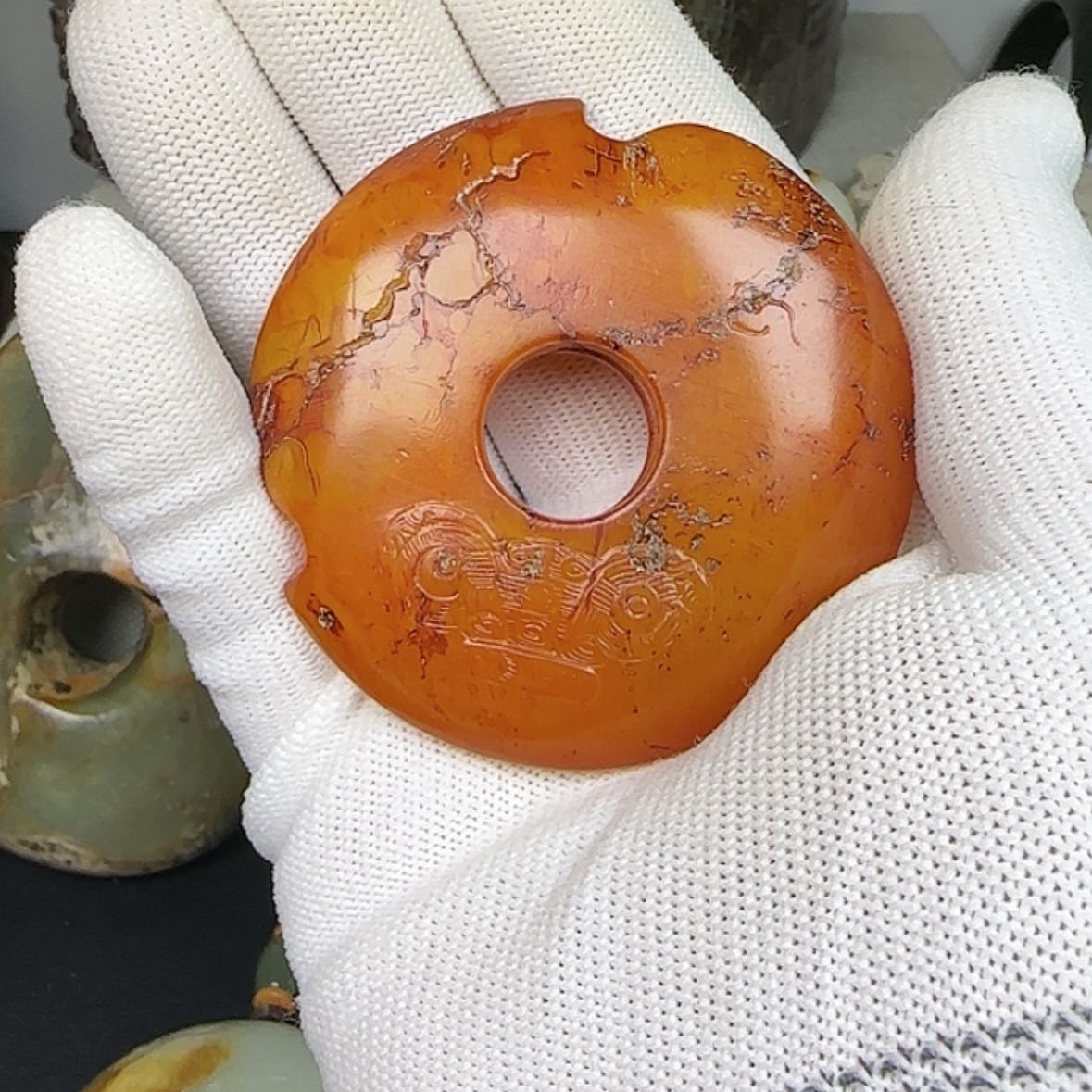 【闪购商品】蛇纹石玉吊坠(不含链)合金顾*君