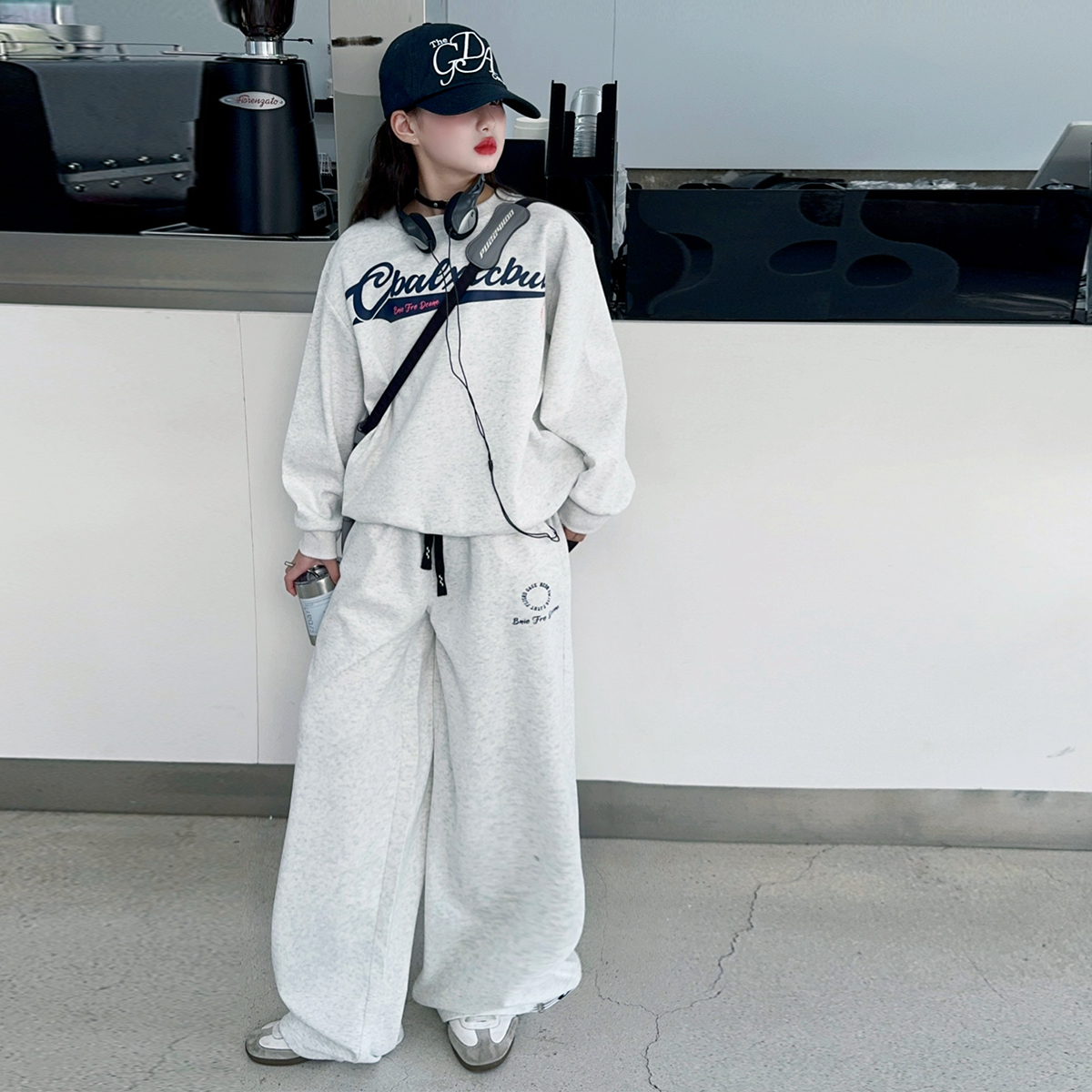 【月蜜儿】女童秋季浅灰色运动套装中大童韩版儿童学生女孩子两件套