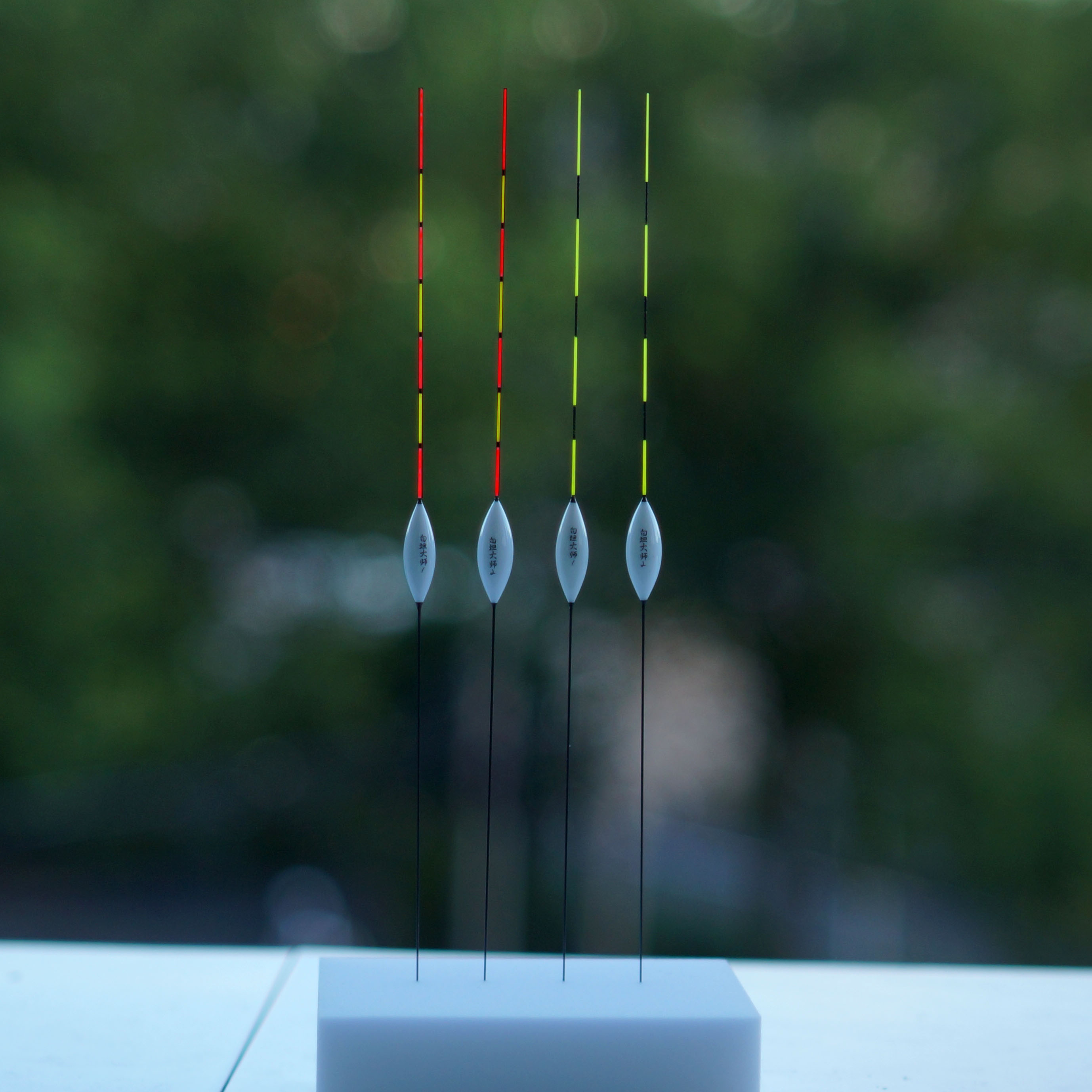 白坦大师鲫鱼漂，全长22CM，吃铅0.5-0.7，加粗尾可定制