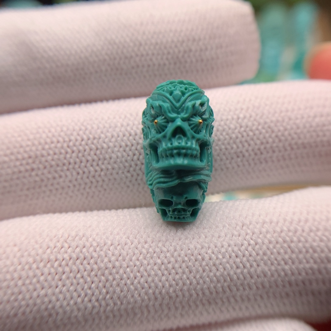 绿松石配饰未镶嵌