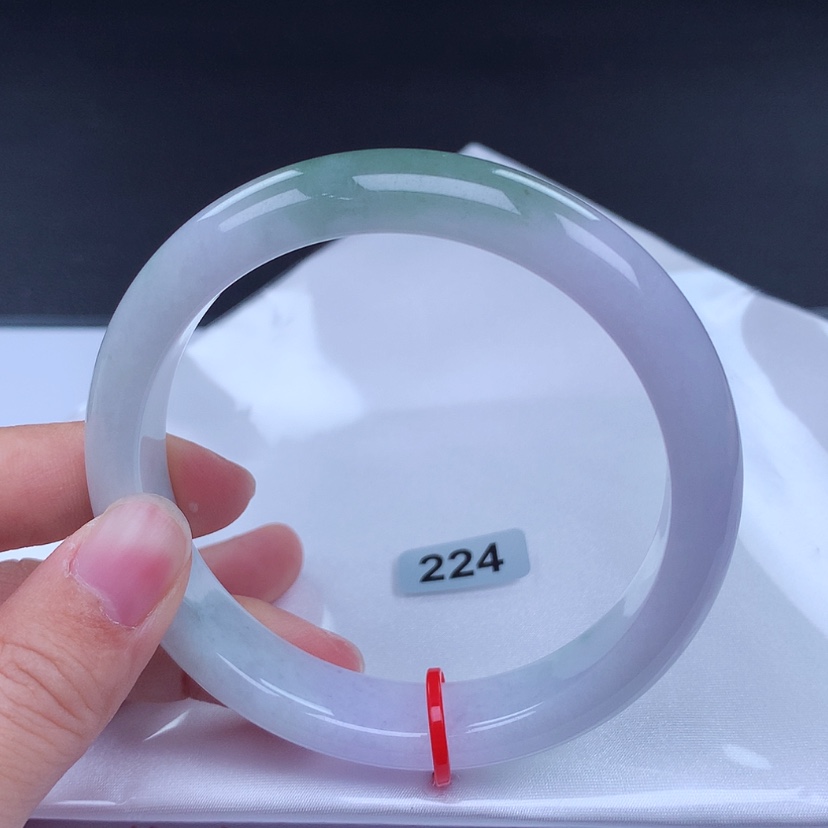 【闪购商品】翡翠手镯未镶嵌000810