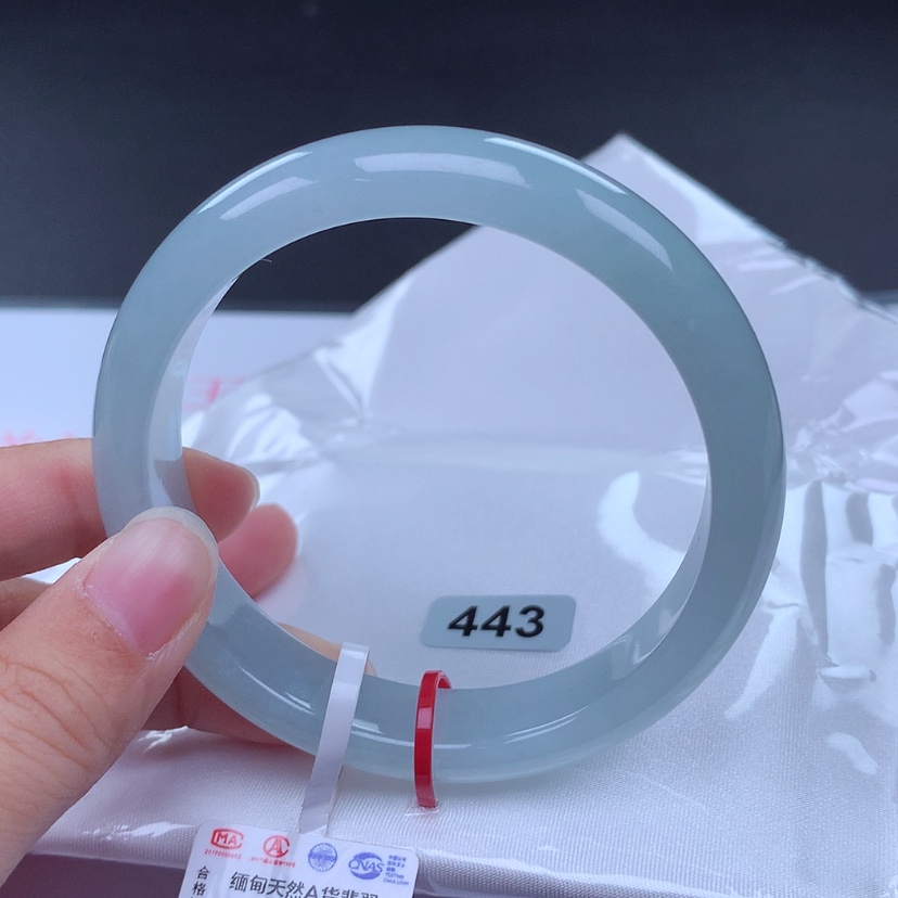 【闪购商品】翡翠手镯未镶嵌22083