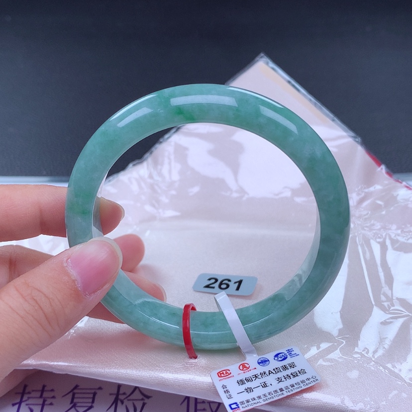 【闪购商品】翡翠手镯未镶嵌100049