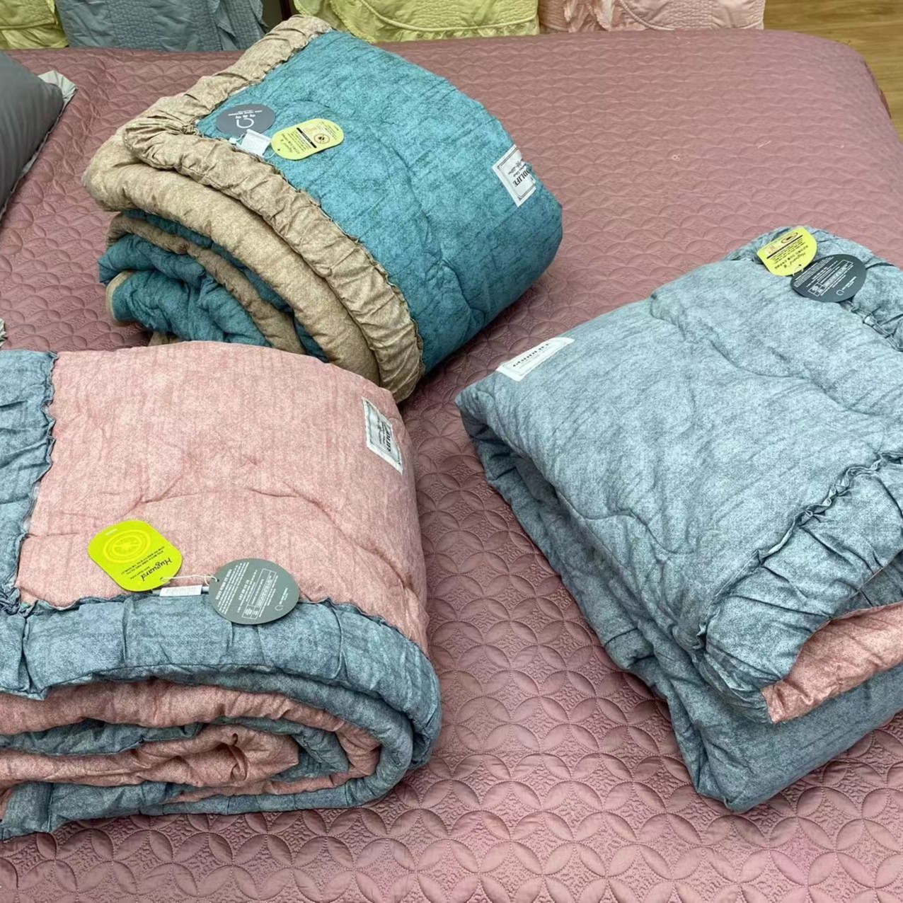 韩国 素色棉磨毛冬被单人被4.5斤150*200双人被6.8斤200*230发热