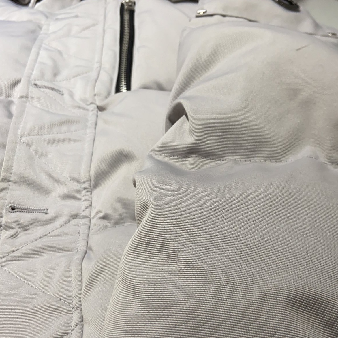 Moose Knuckles灰色剪刀徽标兔毛领羽绒服/xs码/99新/13149