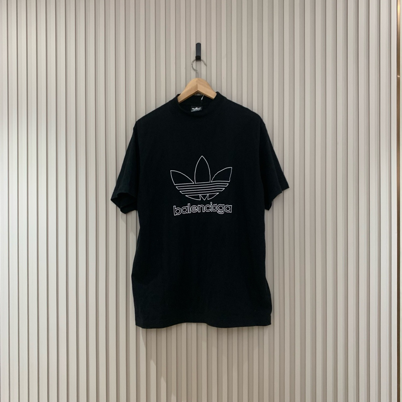 Balenciaga X Adidas 22fw黑色三叶草短袖/m码/99新/11414/无洗标