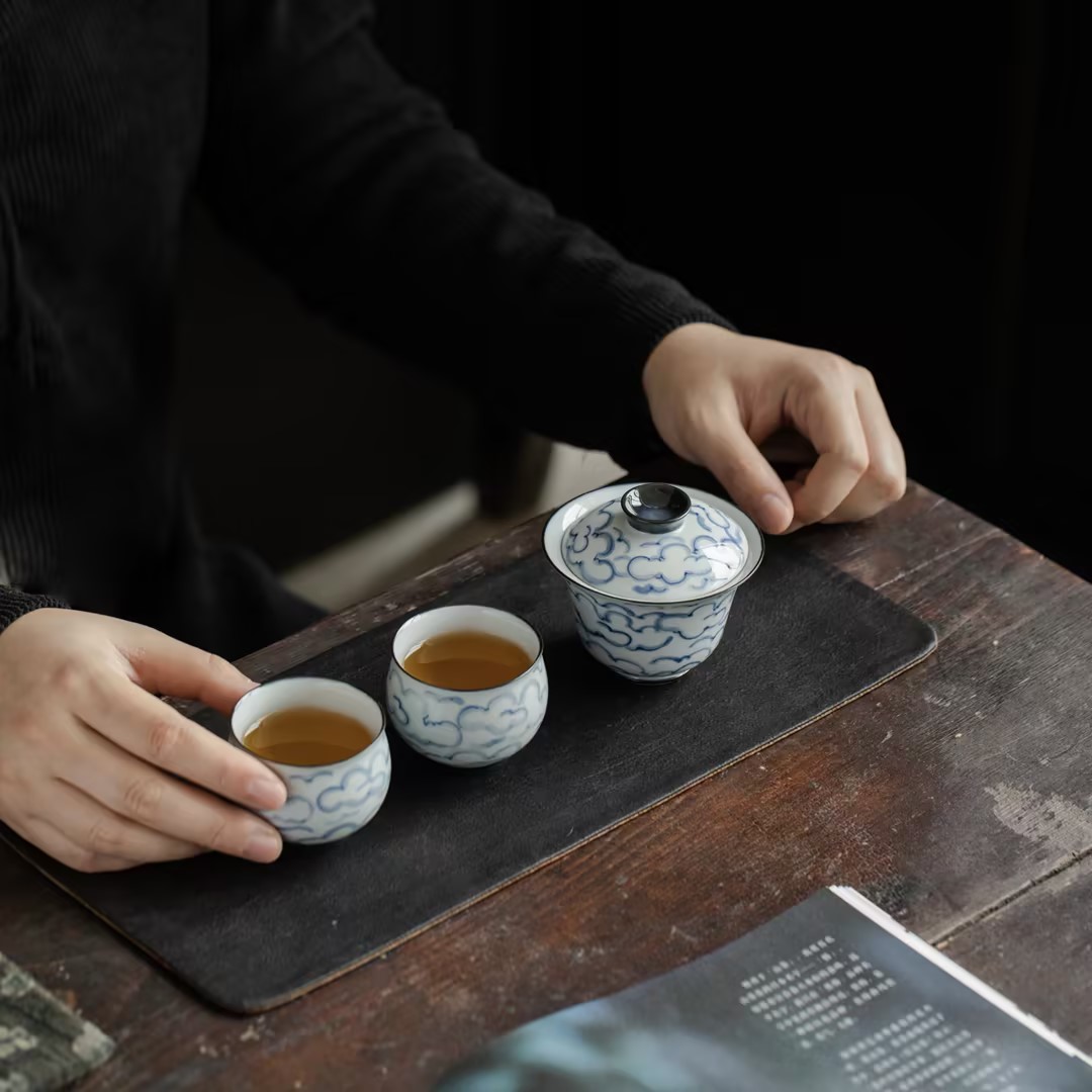 复古釉下彩青花手绘祥云二才盖碗功夫茶具套装青花陶瓷茶杯茶具