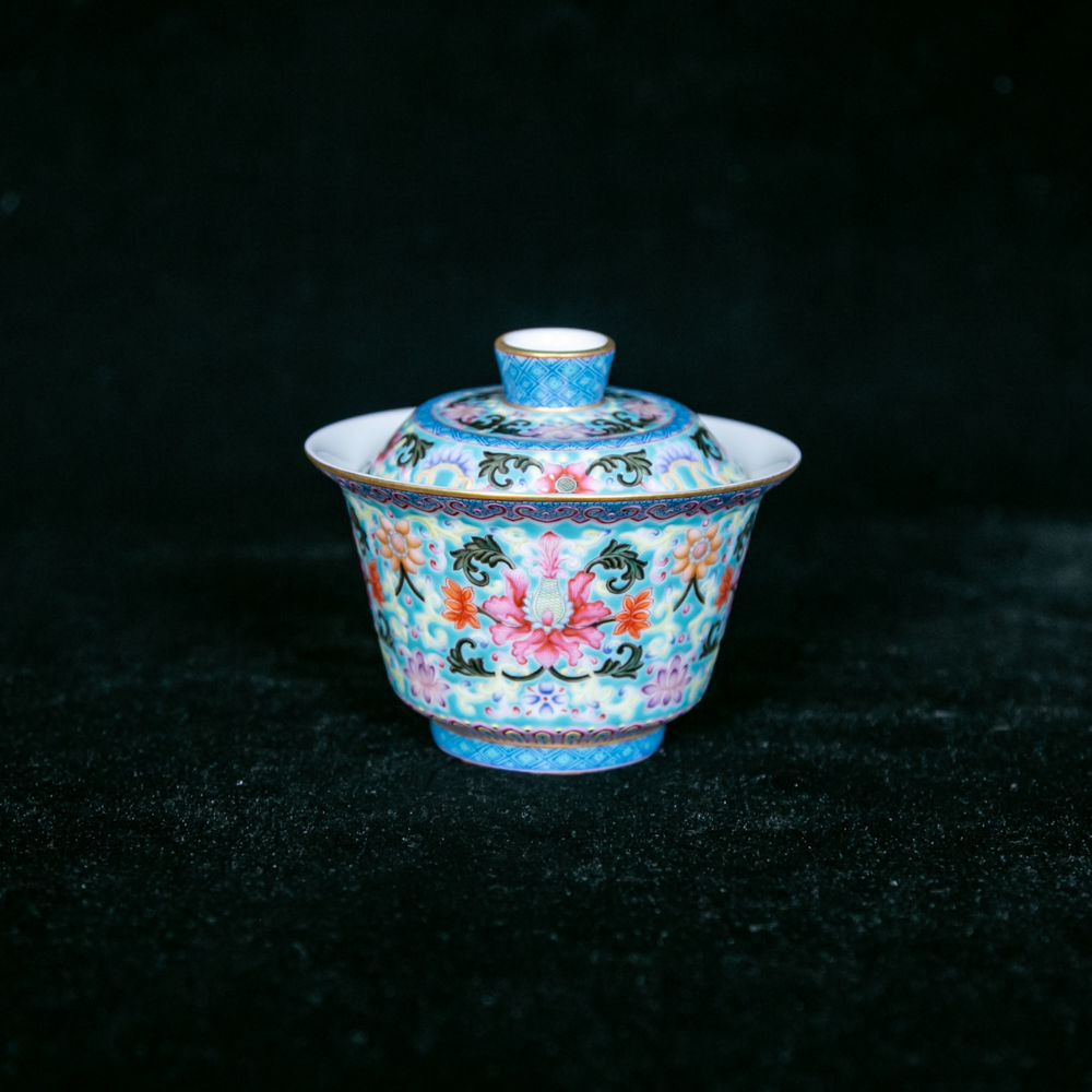 清/乾隆珐琅彩描金缠枝莲纹两才盖碗FLC-110145