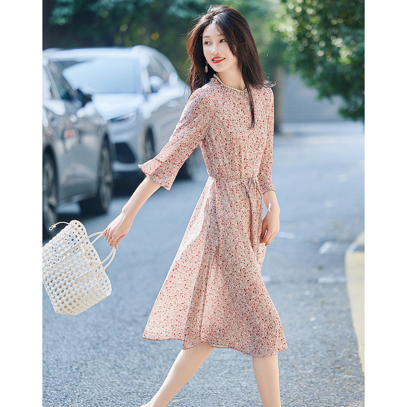 dme【垂感丝滑】春法式圆领七分袖收腰碎花木耳边连衣裙女中长款