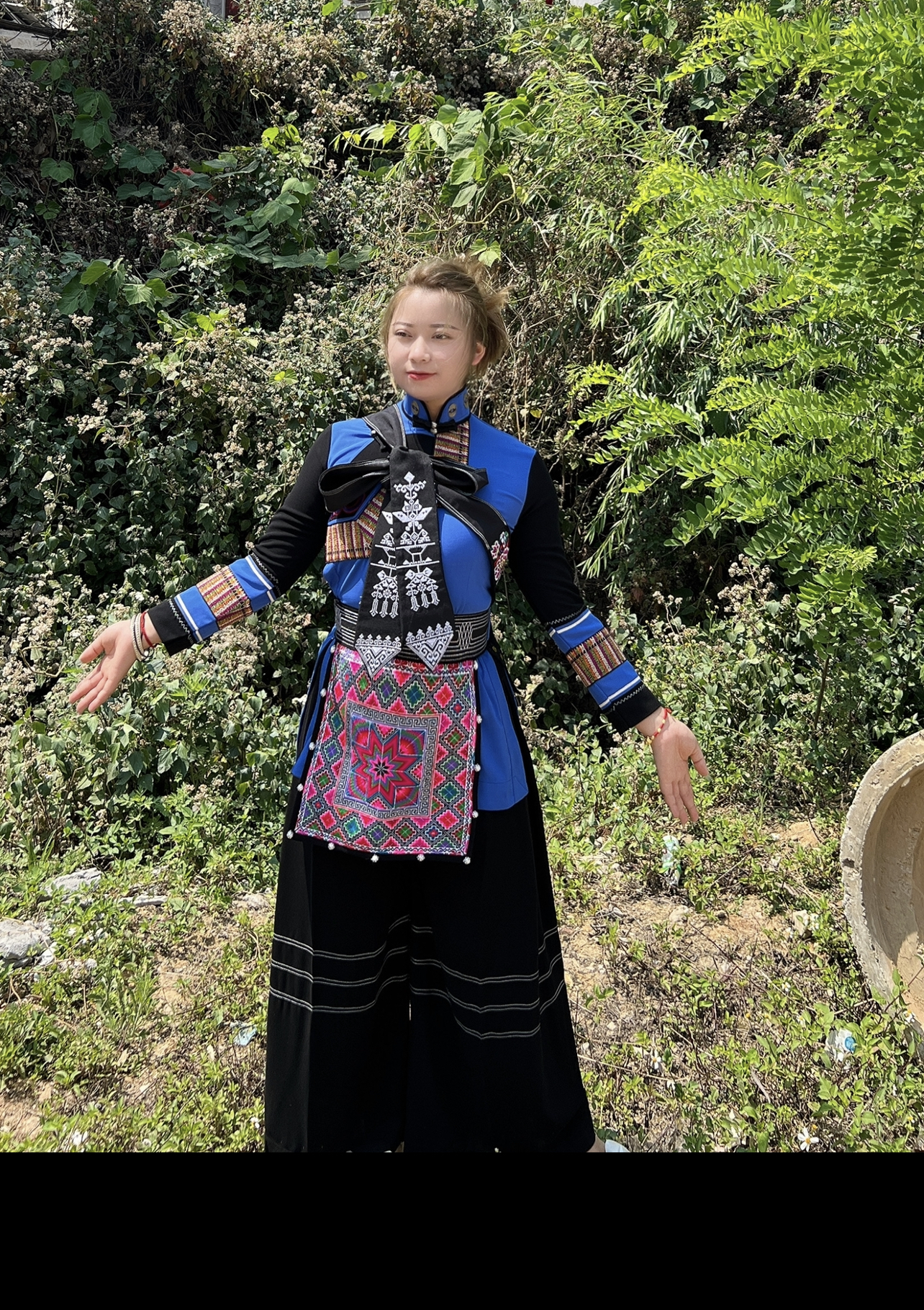云贵川云南石林彝族阿诗玛服饰撒尼套装