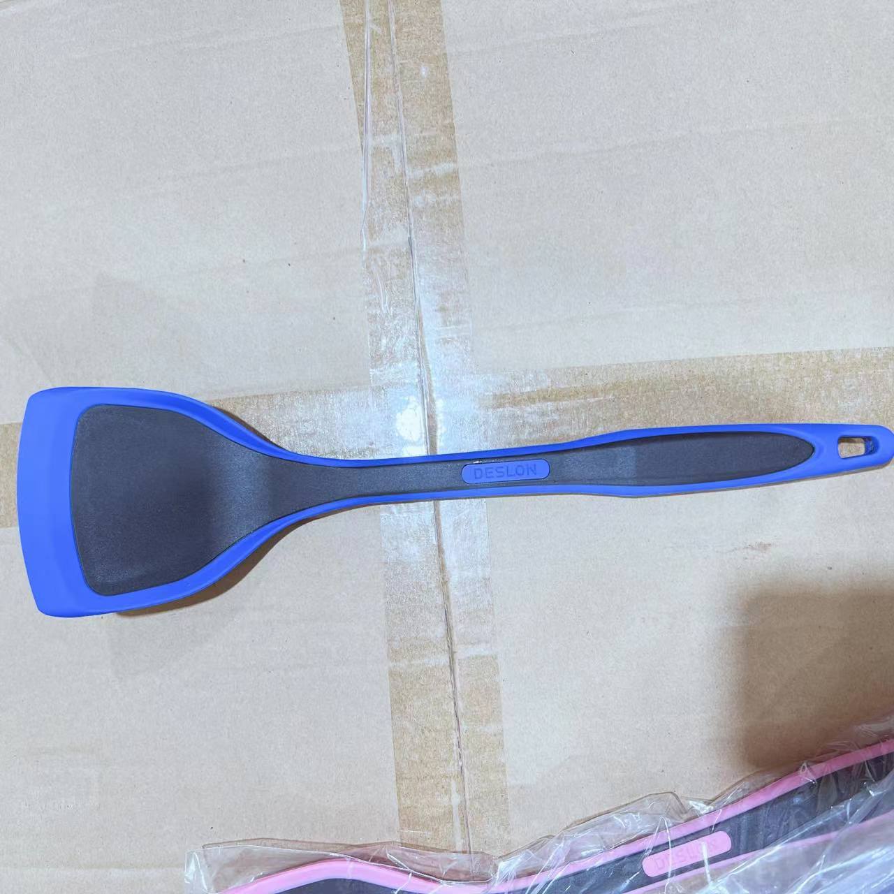 颜色款式不挑硅胶铲子