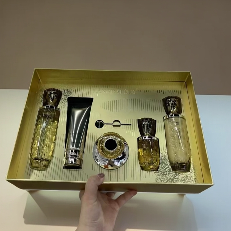 朗黛修护抗皱紧致补水保湿黑金水乳霜精华洗面奶养肤套盒（新升级）