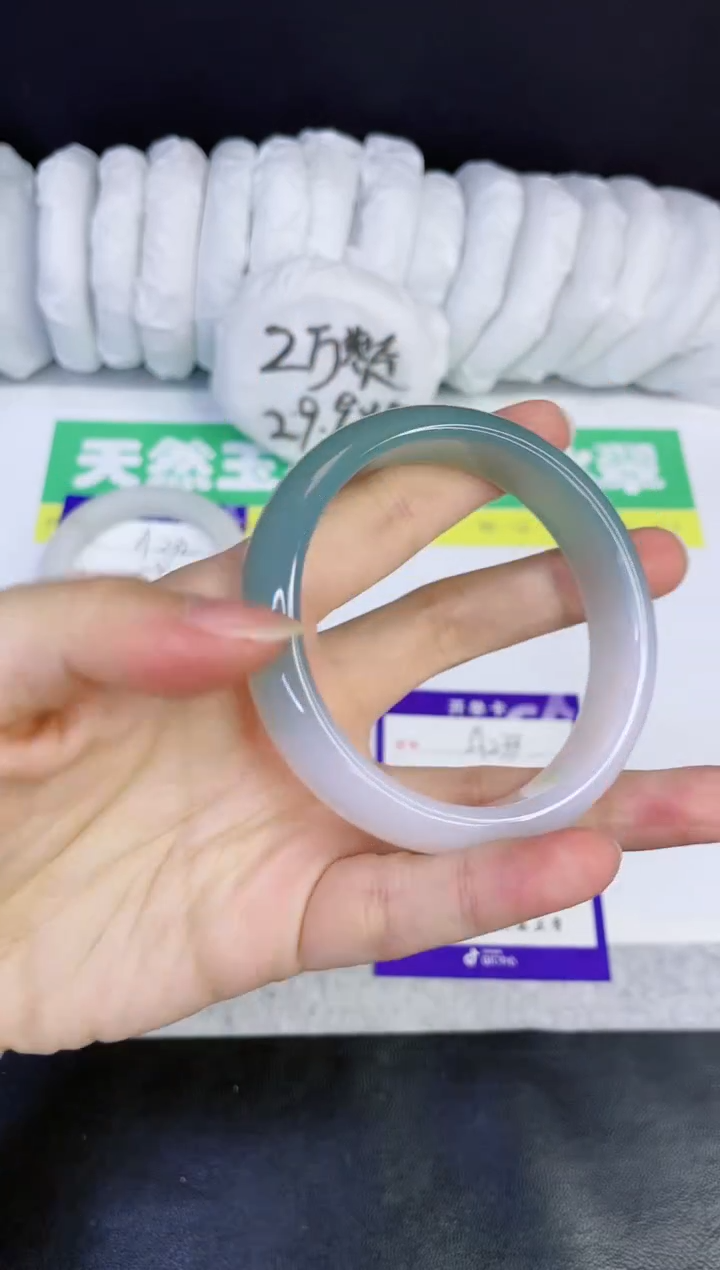 【闪购商品】石英质玉手镯未镶嵌A233-57.4