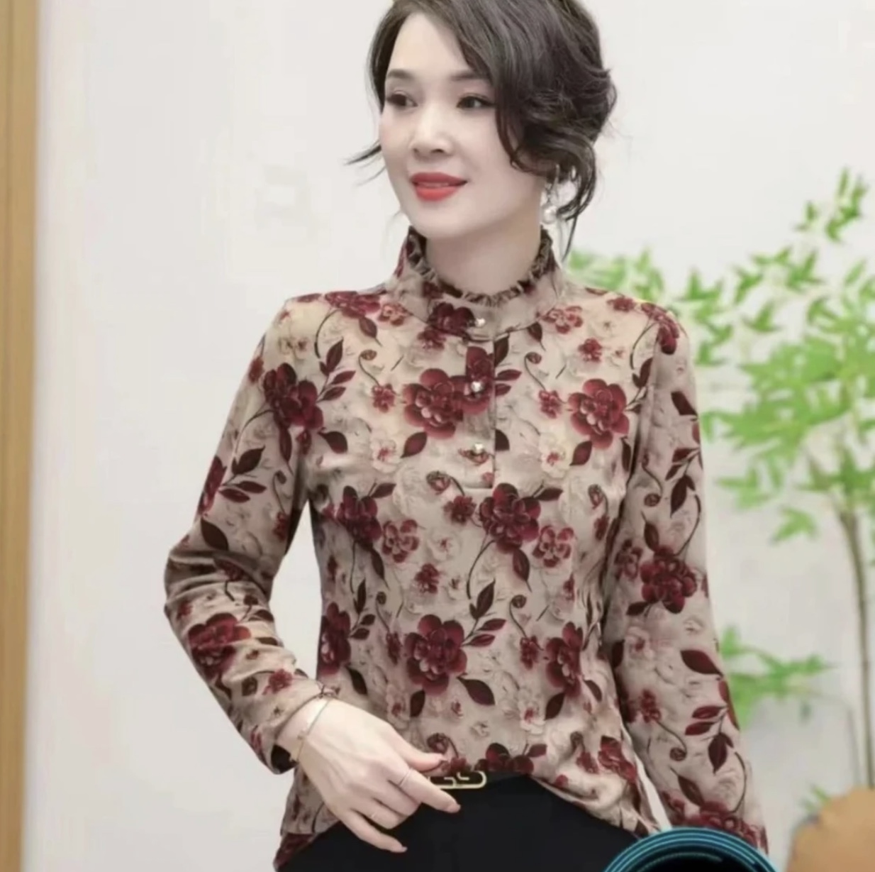 2024秋季新款长袖打底衫花边领小衫洋气时尚妈妈装