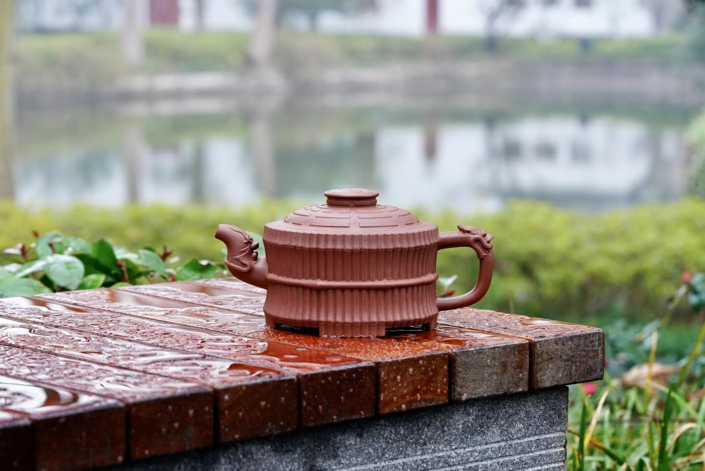 潘旭峰作品 宜兴紫砂壶 《八卦龙头一捆竹》容量1000cc左右