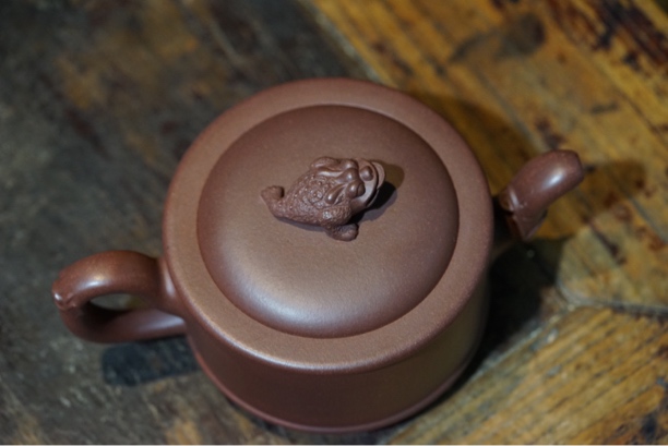 周洪彬作品 宜兴紫砂壶 全手工 容量560cc左右