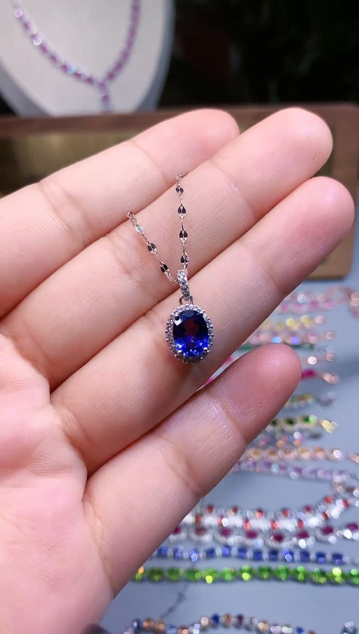 【闪购商品】蓝宝石颈饰银S925镶嵌.