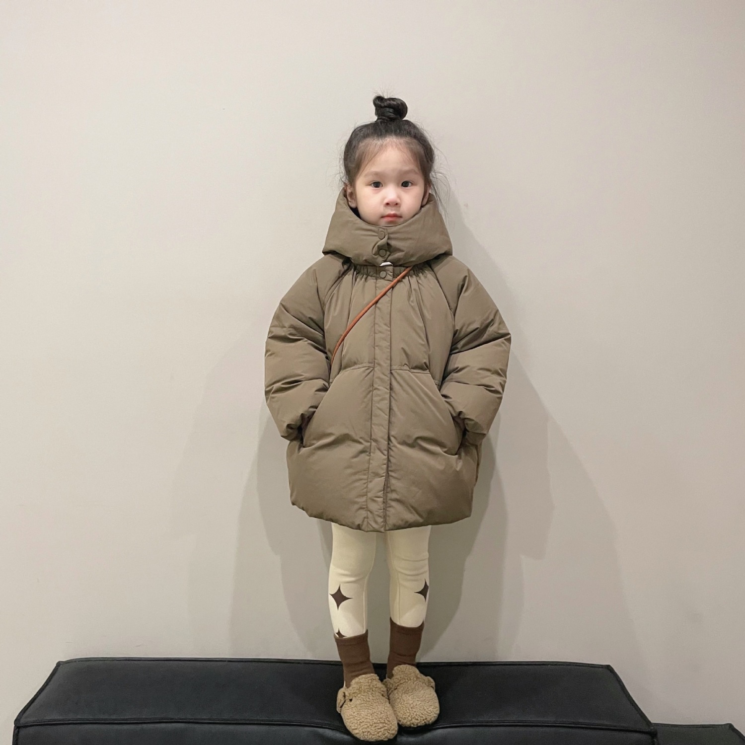 童装2023新款冬季男童女童加厚羽绒服韩版女宝宝宽松连帽外套
