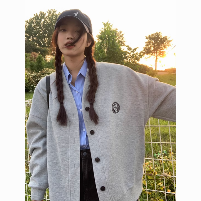 2023秋季美式复古ins百搭宽松开学季穿搭卫衣开衫外套女休闲上衣