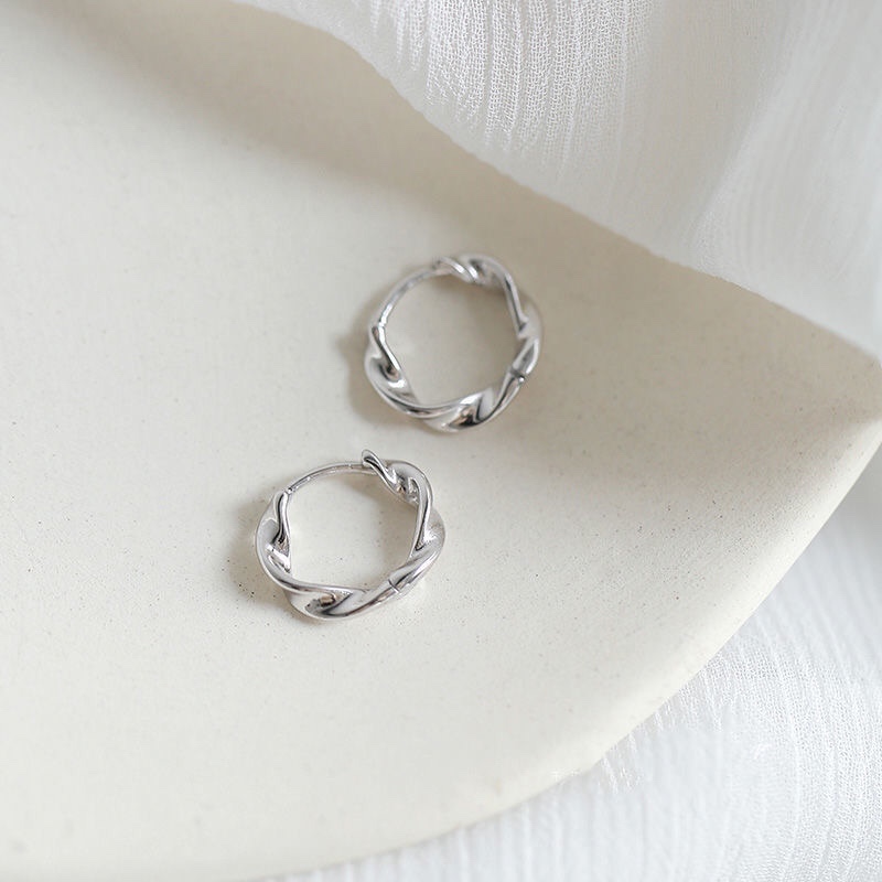 足银耳饰 耳钉莫比乌斯纯银耳环小众足银990冷淡风单纽光面耳扣