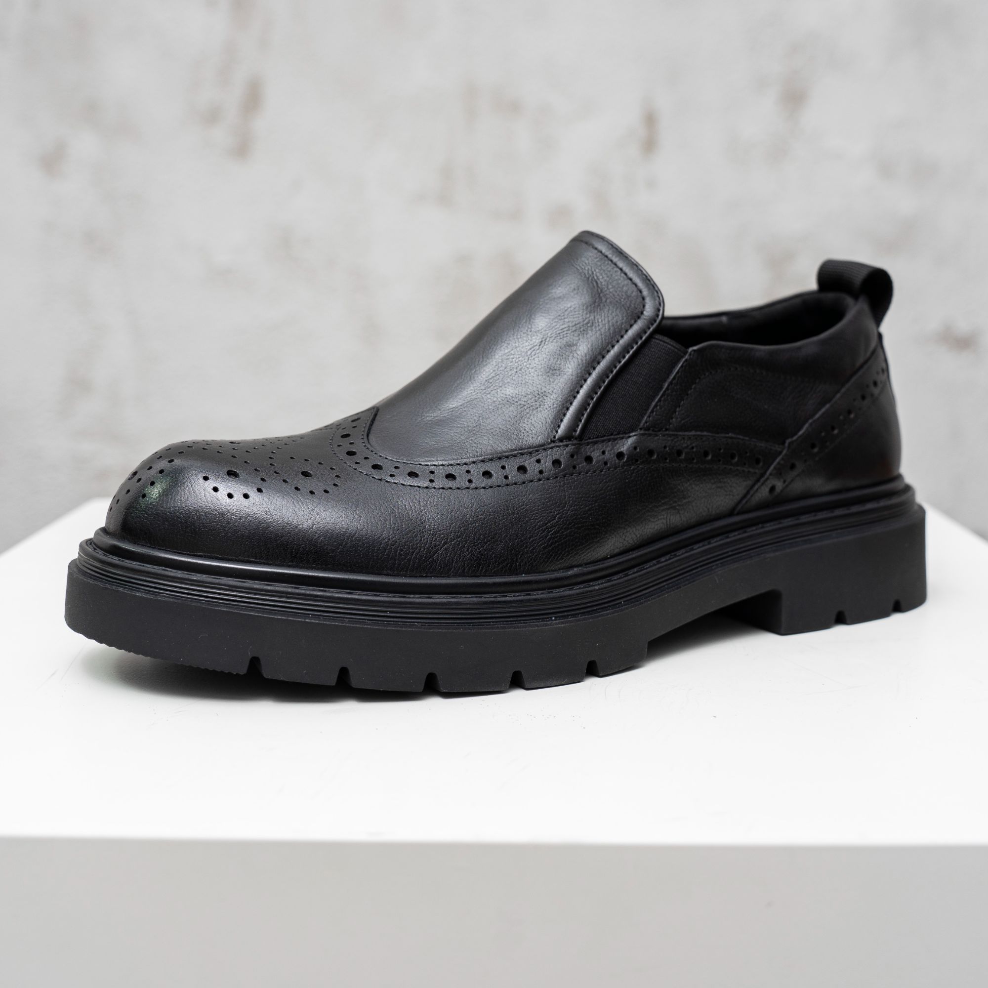 新款高档男士商务休闲皮鞋真皮透气百搭软底时尚厚底一脚蹬乐福鞋