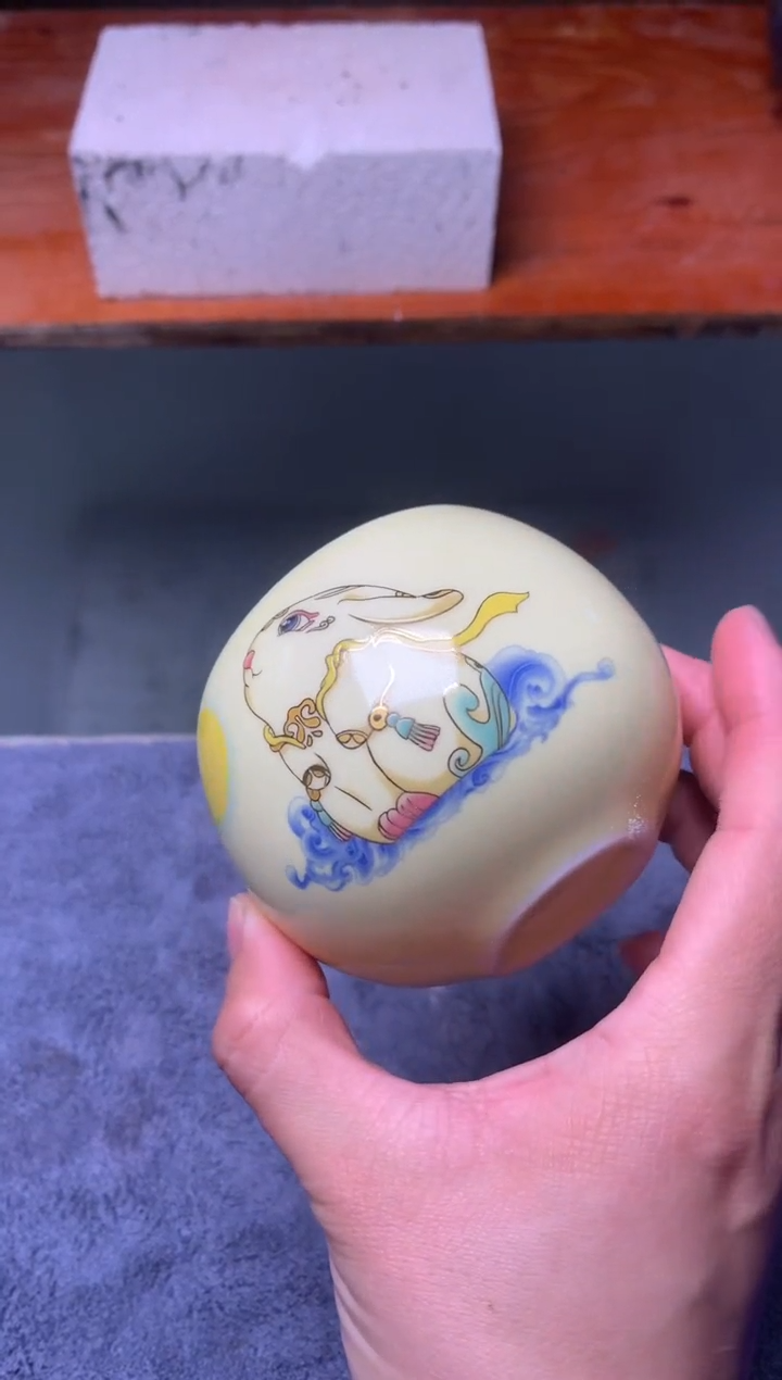 【闪购商品】·玉兔望月