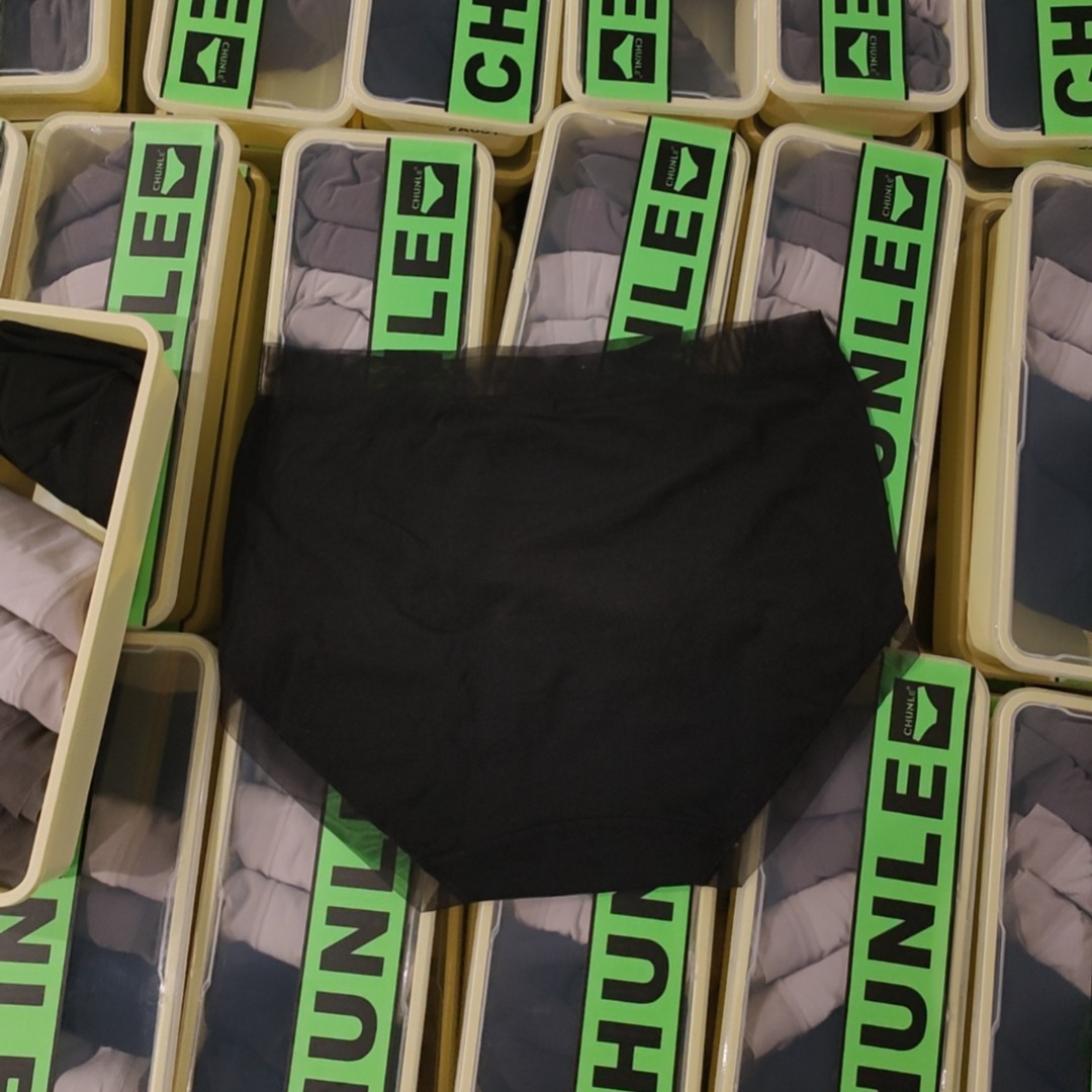 【五五定制】四季款——新款时尚潮流百搭速干纯色女式短裤