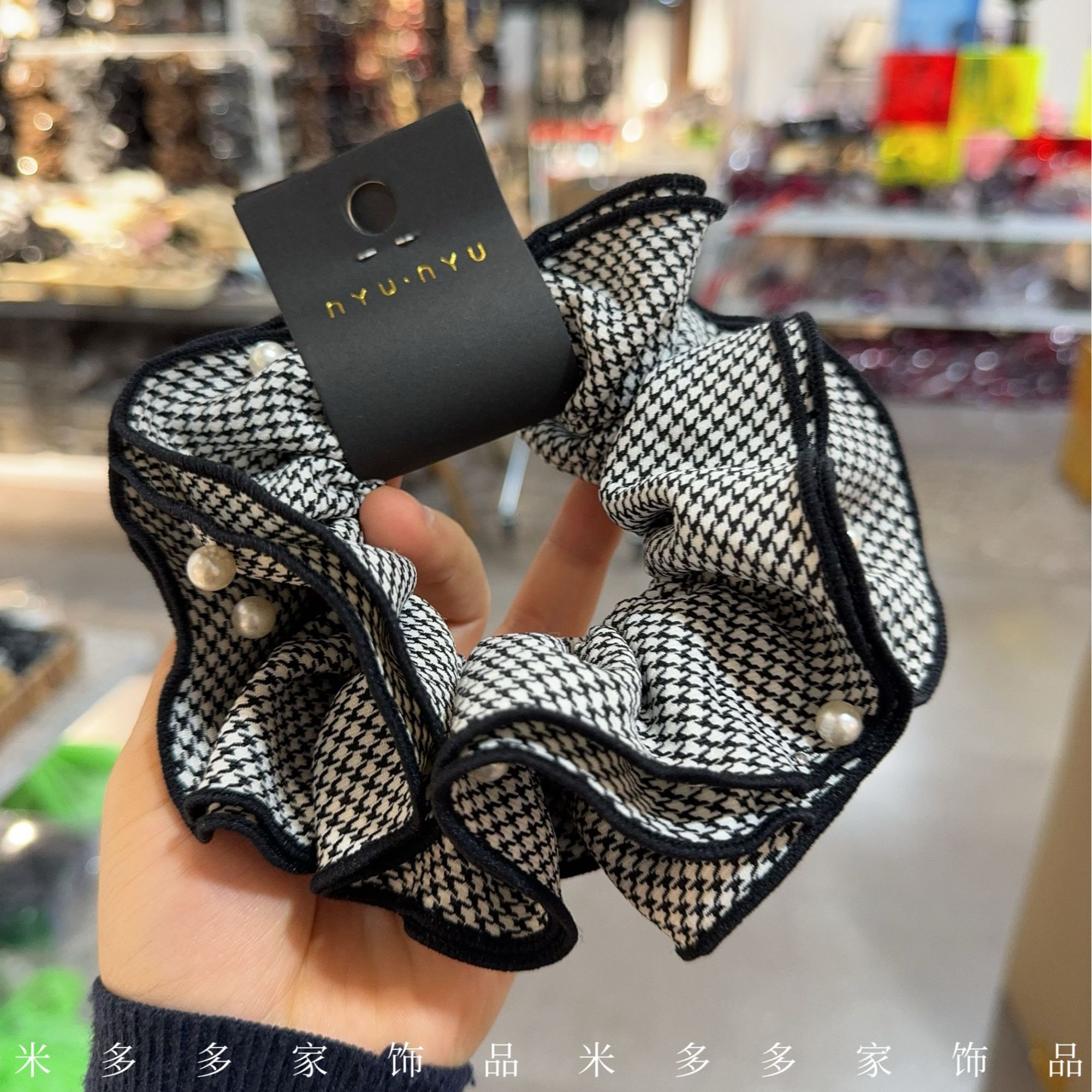 新款复古时尚大肥肠圈黑白格纹甜美褶皱花苞珍珠发圈头花发饰发绳