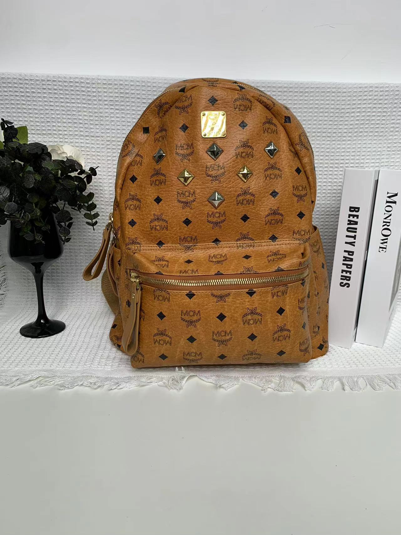 95新 MCM MCM/焦糖色双肩包  尺寸：38x32x24【中古精选】 8904883