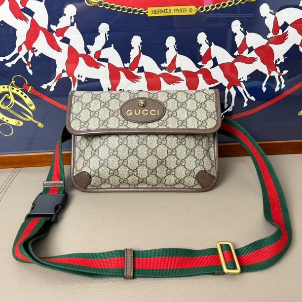 95新 GUCCI/古驰 古驰/Gucci 虎头包尺寸24x18x4 编码：9132825