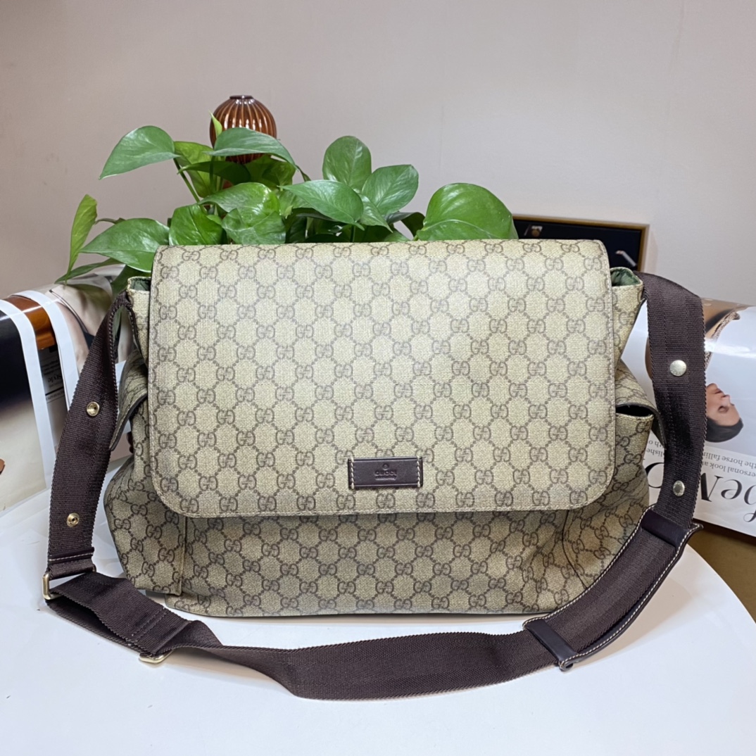 95新 GUCCI/古驰 1469 Gucci古驰经典老花单肩包斜挎包，95新