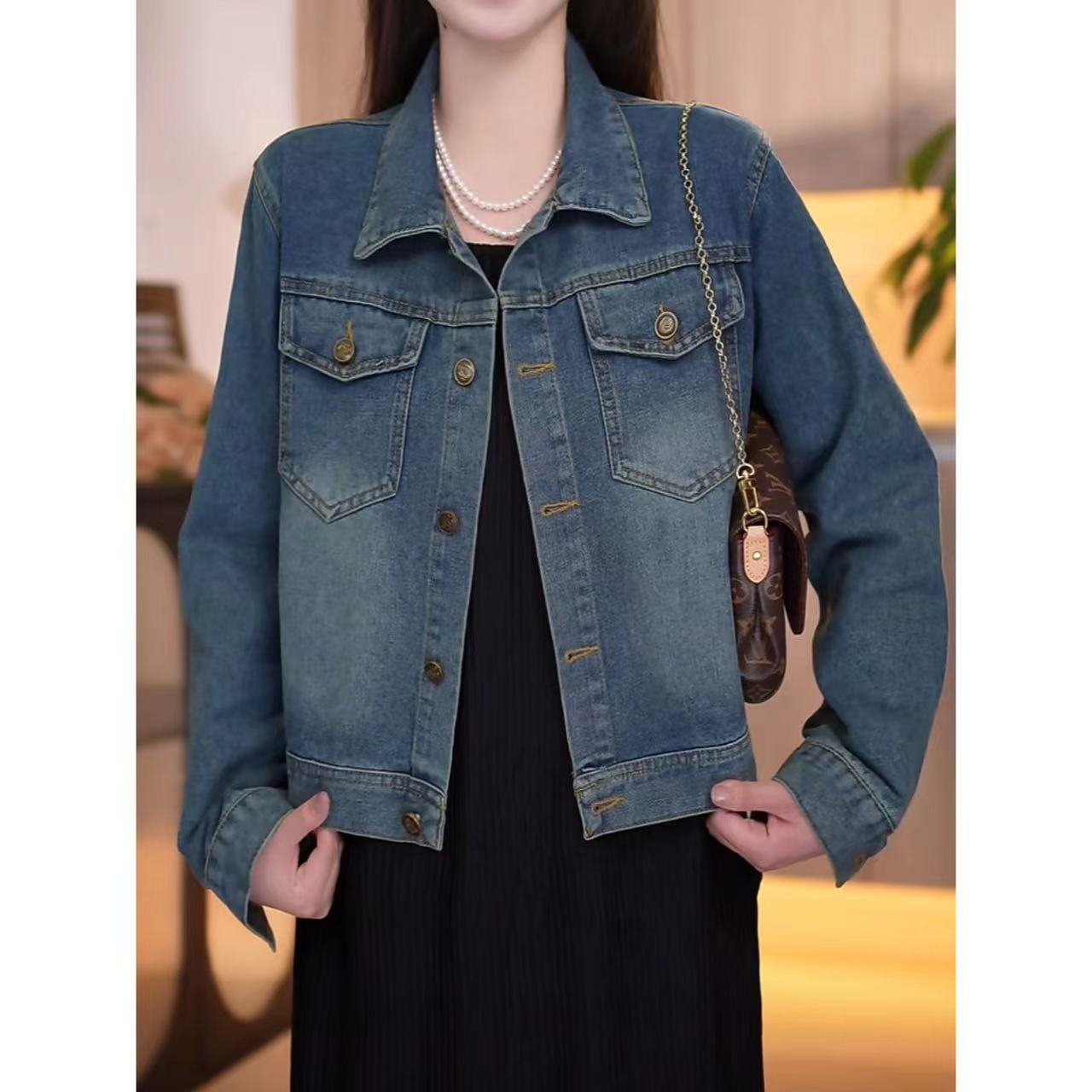 小个子休闲牛仔春季外套女春秋新款千金显瘦短款夹克正肩上衣