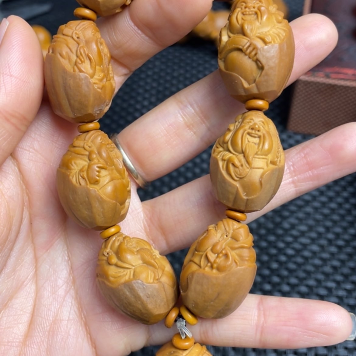 【闪购商品】橄榄核吊坠吃*胖