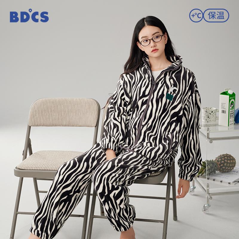 半岛城市雪花绒睡衣女士秋冬季斑马纹性感可外穿法兰绒高级家居服