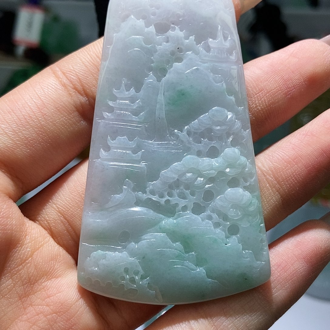 翡翠颈饰未镶嵌天然