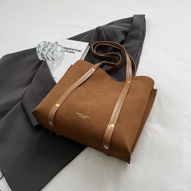 牛皮托特包时尚休闲大包包洋气潮流肩包真皮百搭单肩大容量包包