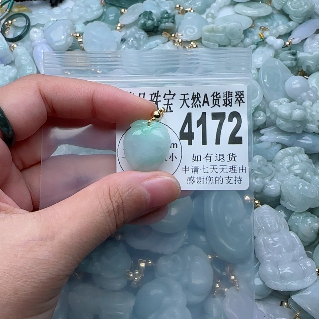 翡翠颈饰未镶嵌4172。