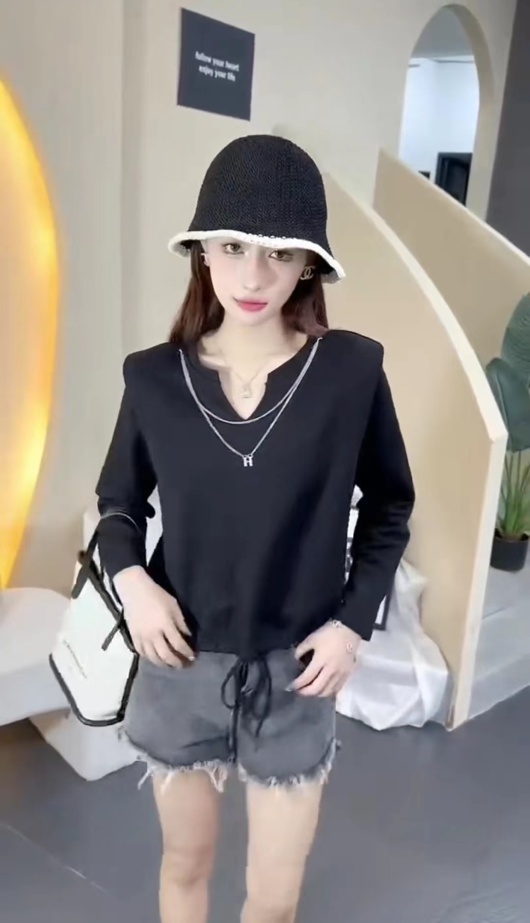 时尚洋气百搭V领抽绳链子打底衫上衣【衣长50公分】9231#【14-2】