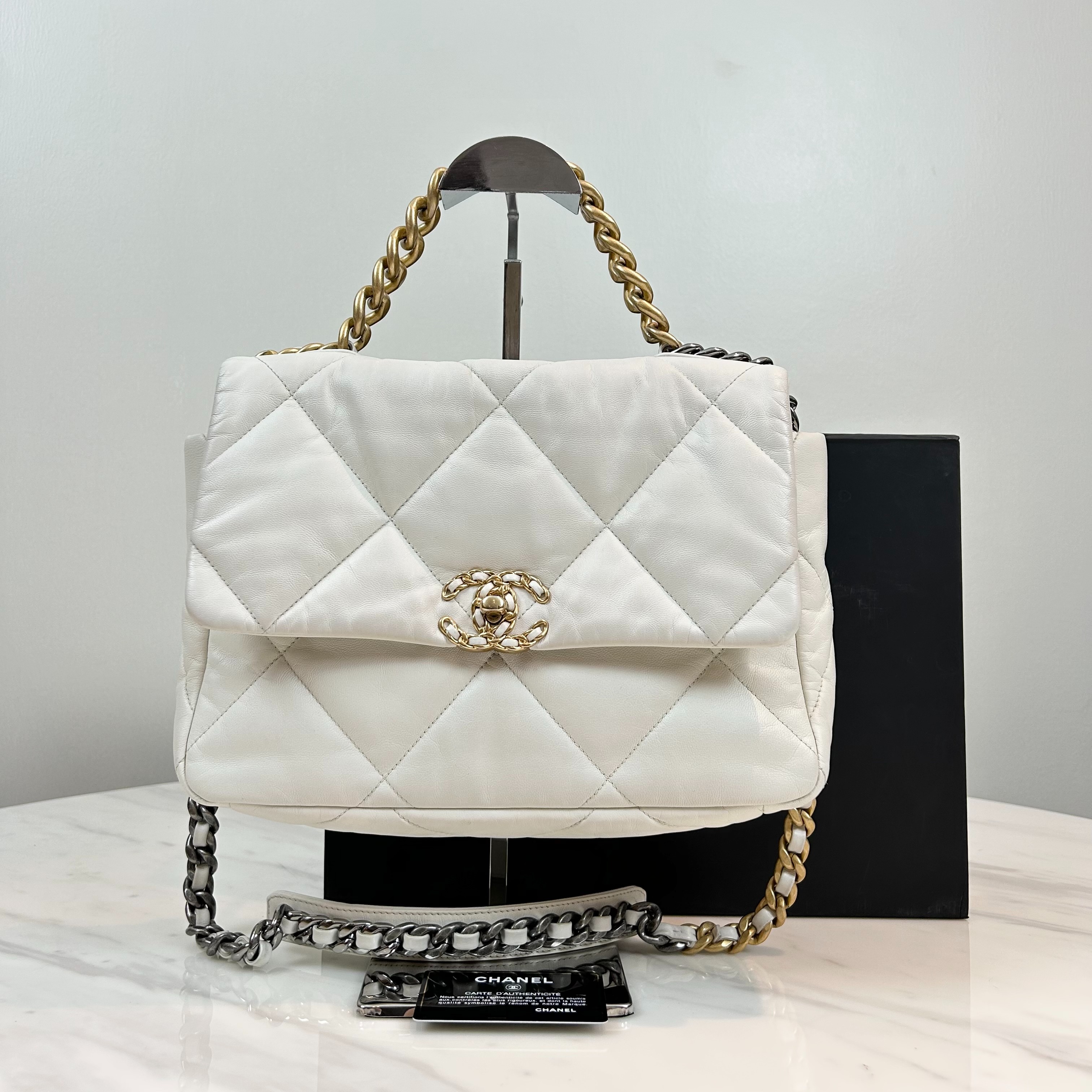 95新 Chanel/香奈儿 茉上/白色 19bag 链条包/MS7315