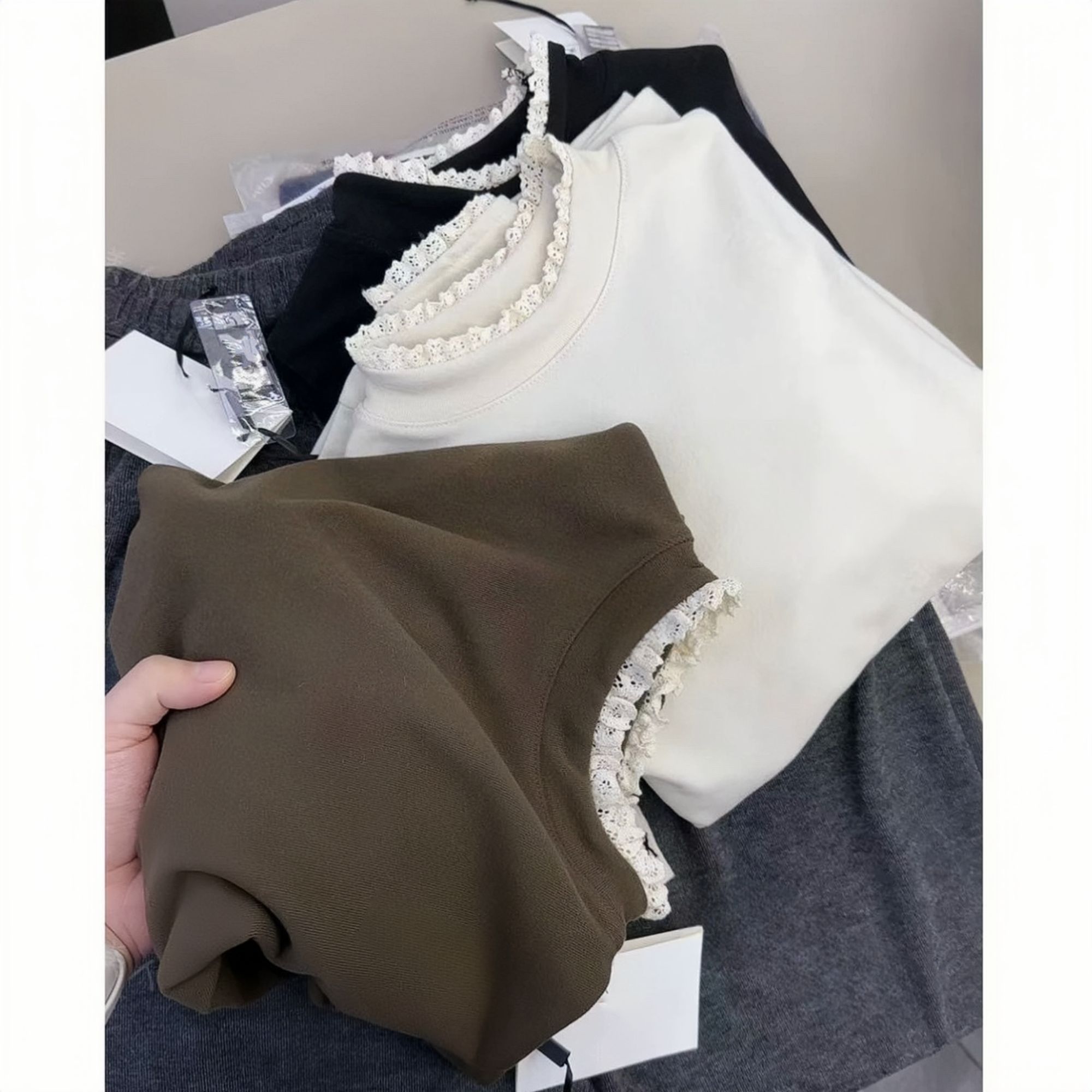 秋冬新款时尚加厚德绒花边蕾丝领打底衫高级感拼接上衣长袖T恤女