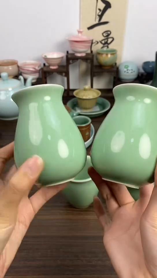【闪购商品】瓷杯梅子青小花器2只