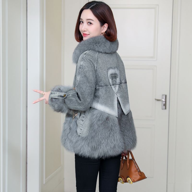 2023年新款狐狸毛牛仔派克服皮草外套女羽绒棉服皮毛一体大衣