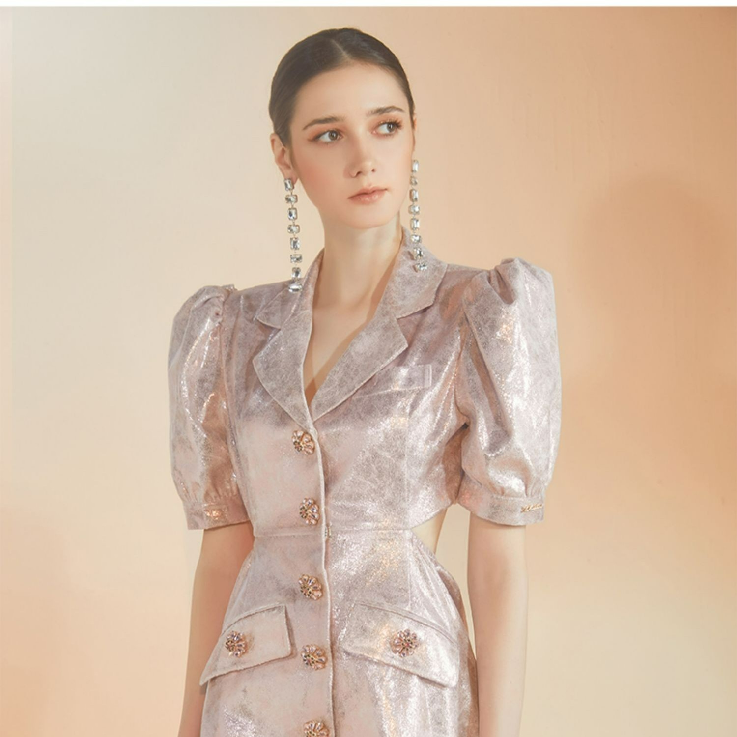 WARDROBES BY CHEN连衣裙泡泡袖复古D20AU081