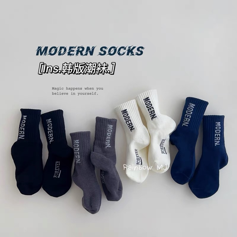 【HK】儿童袜子春秋潮牌男女童ins防臭字母潮袜高弹中筒百搭棉袜