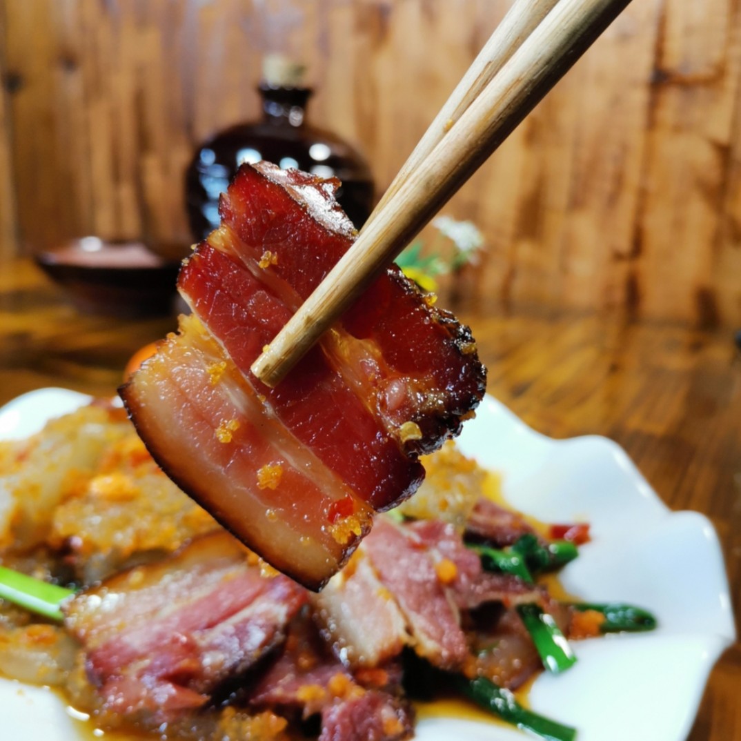 瘦五花腊肉 农村柴火熏制500g起拍真空包装腊五花肉