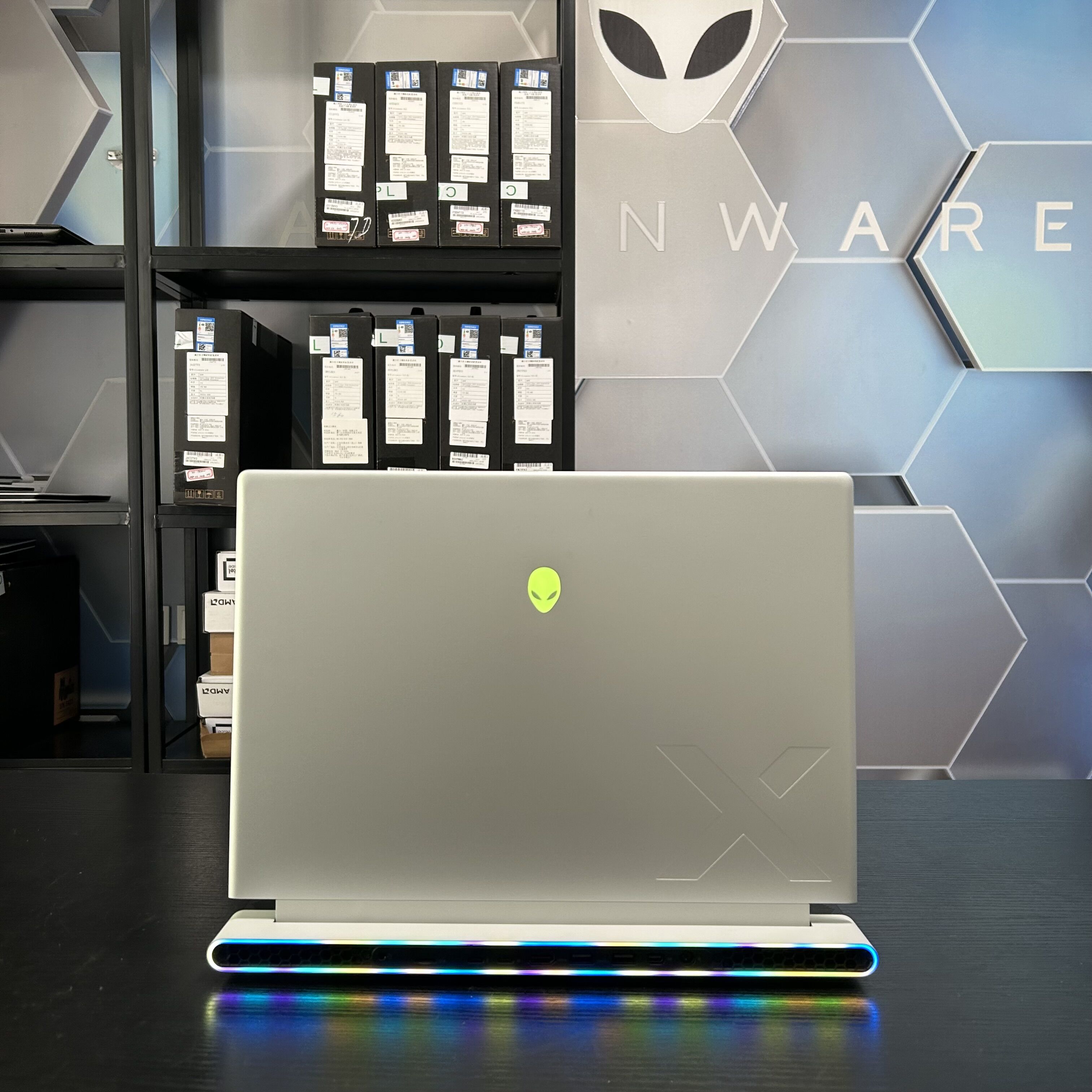准新品 ALIENWARE/外星人 官翻优品电竞游戏本轻薄高清笔记本电脑
