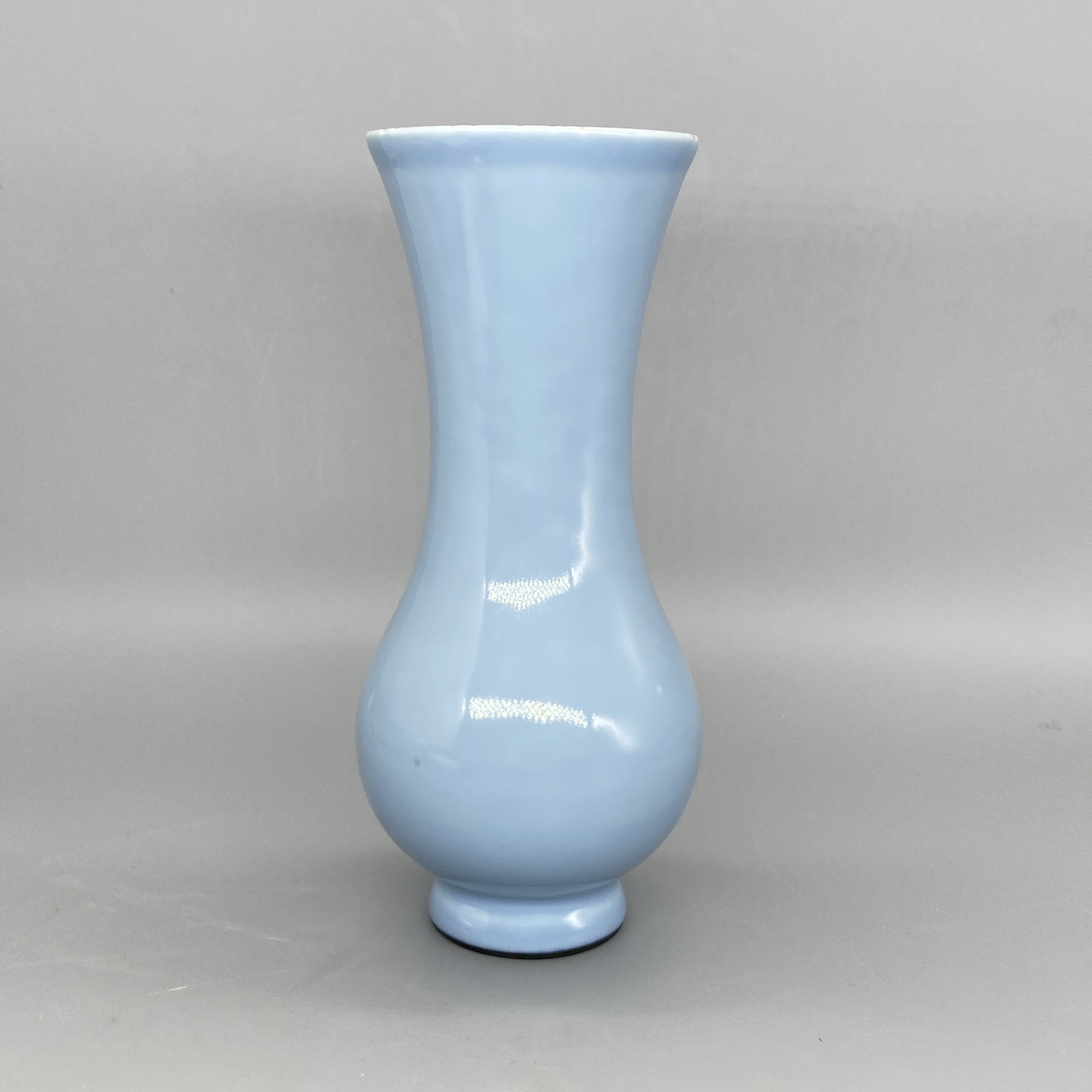 52411096*清晚期天蓝釉撇口瓶/瓷器五/江苏省文物总店